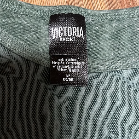 Victoria's Secret Sport Racerback Size Medium Olive Green Tank - Picture 3 of 5
